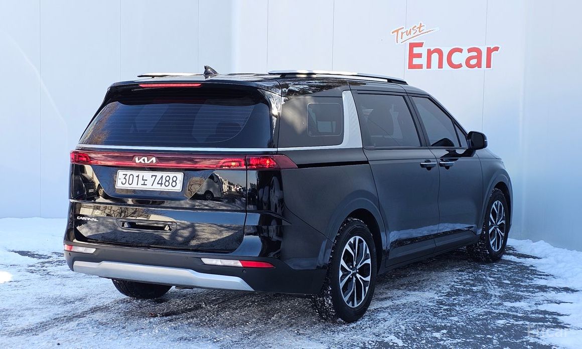  Kia Canival