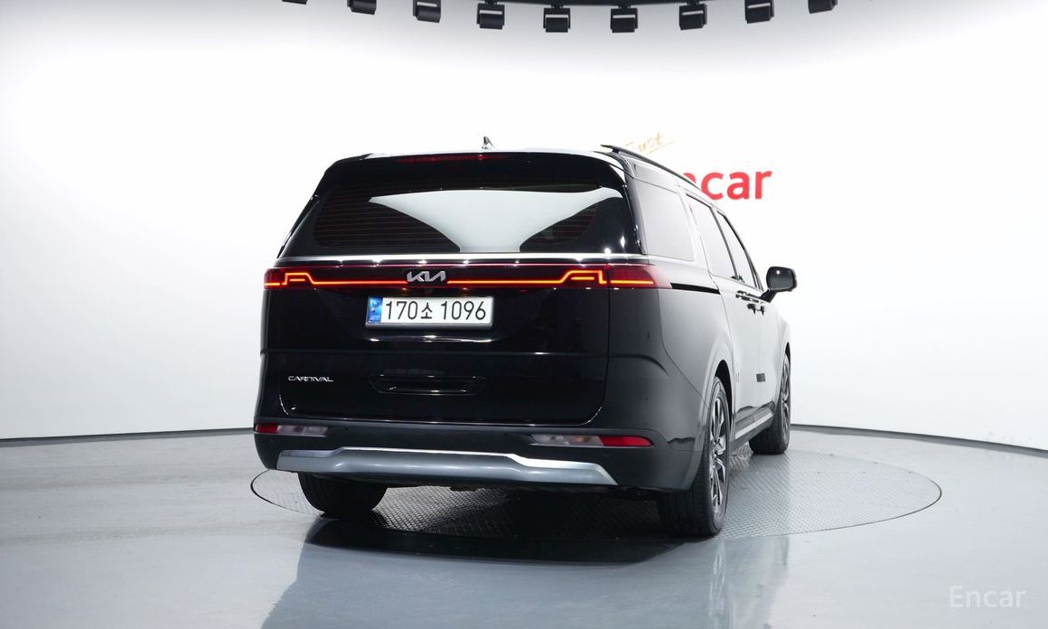  Kia Canival