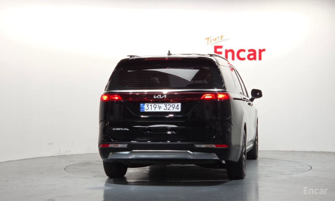  Kia Canival