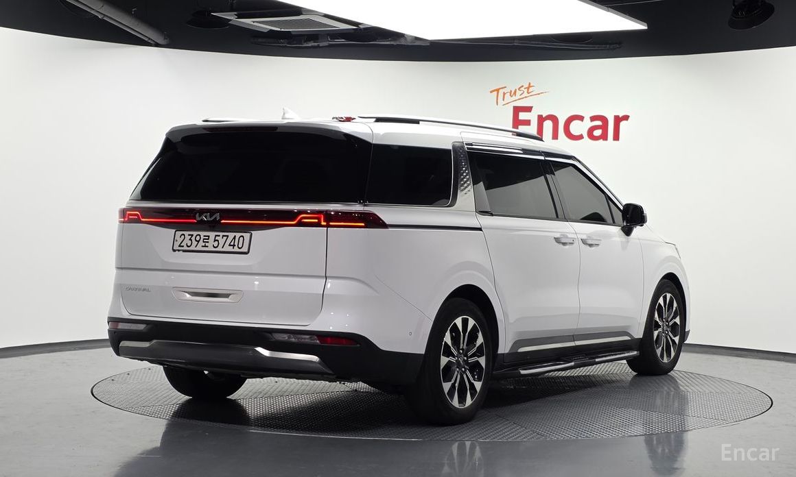  Kia Canival