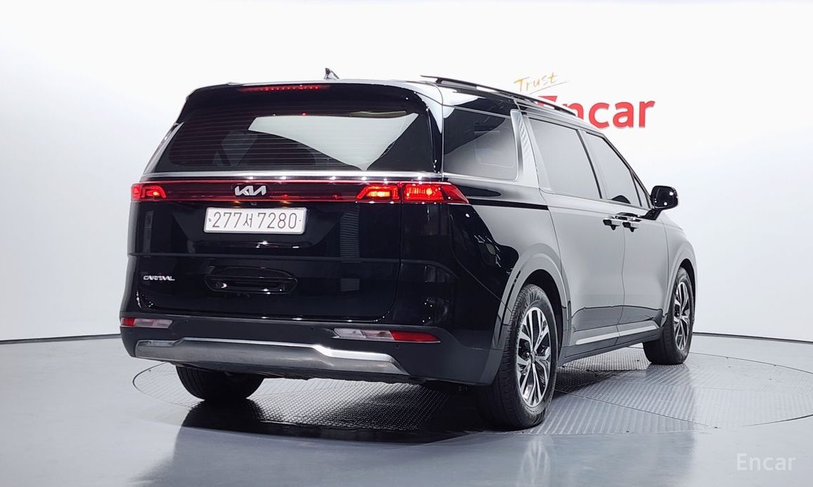  Kia Canival