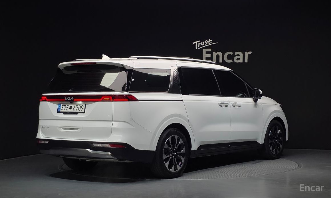 Kia Canival