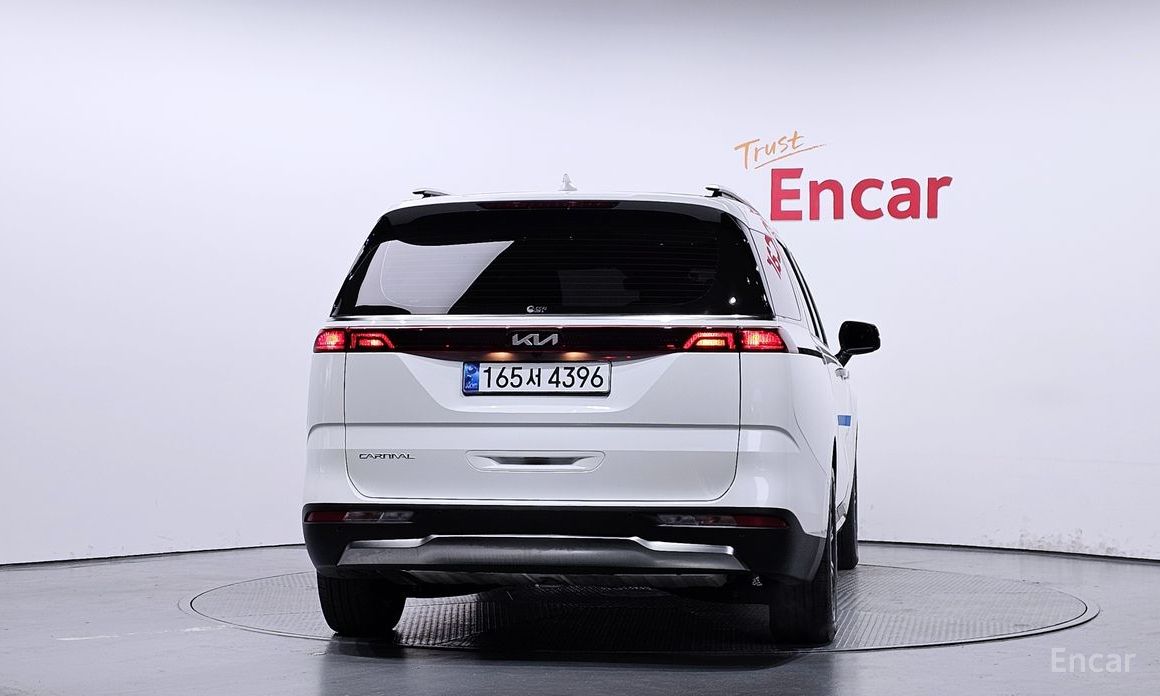  Kia Canival