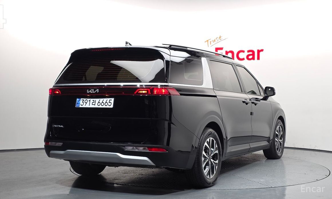  Kia Canival