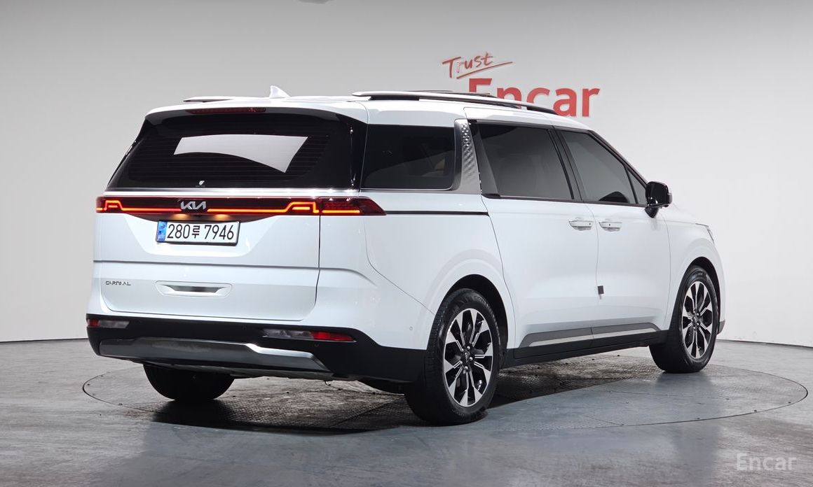  Kia Canival