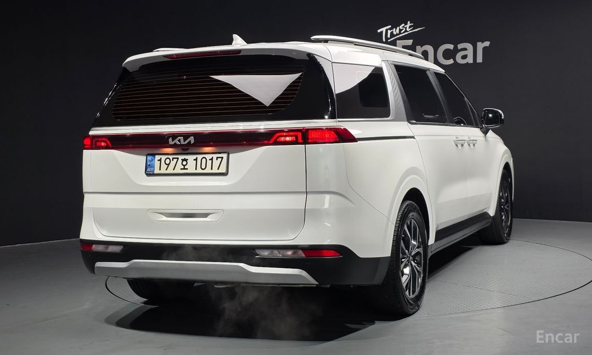  Kia Canival