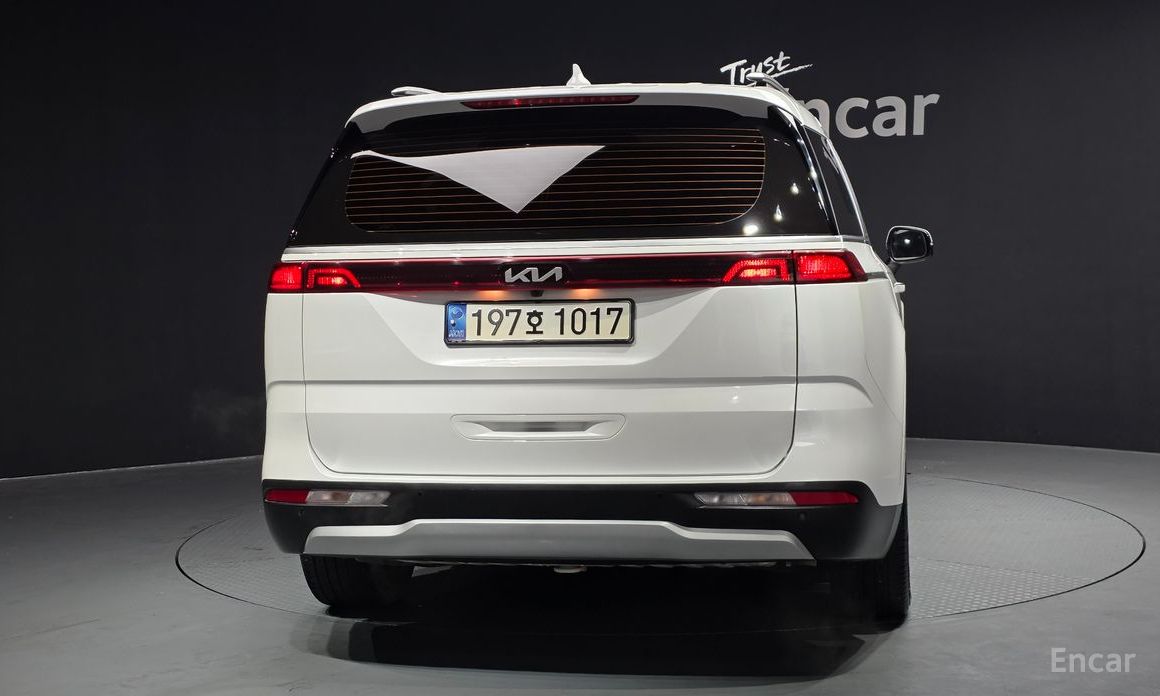  Kia Canival