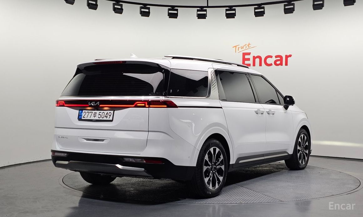  Kia Canival