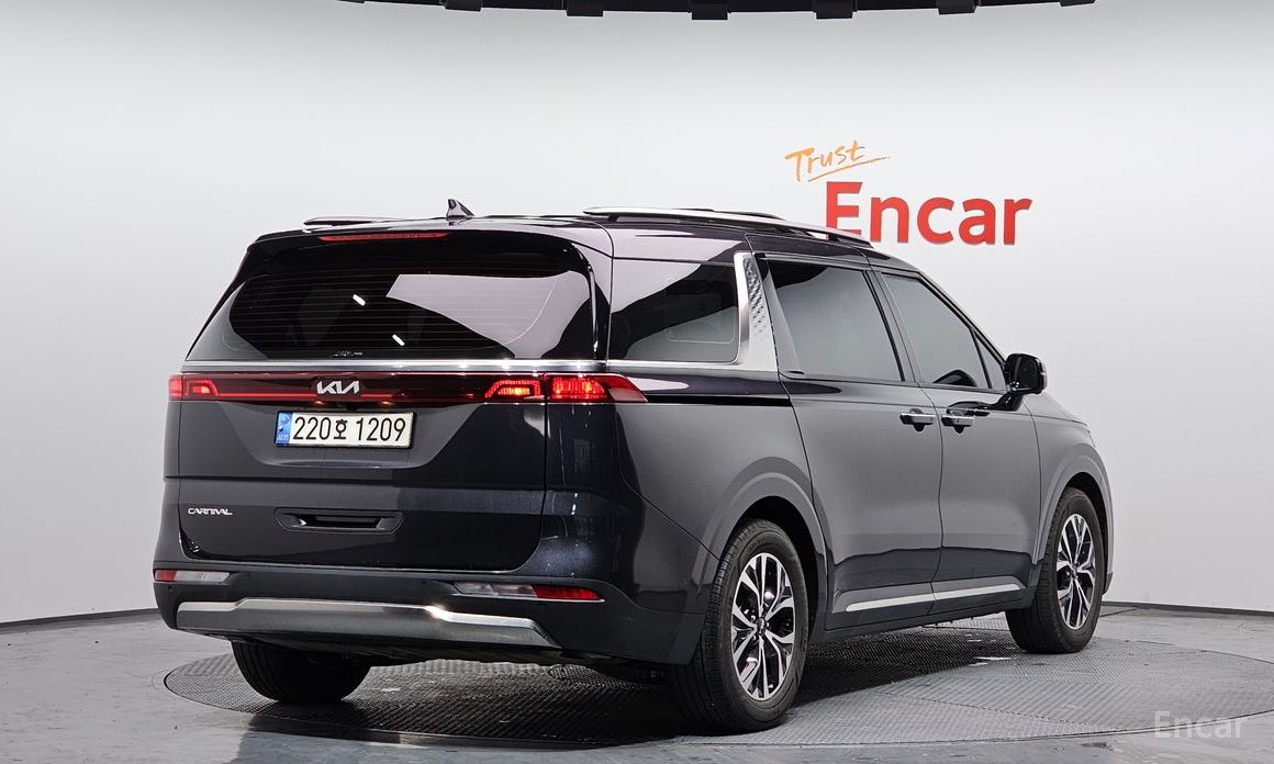  Kia Canival