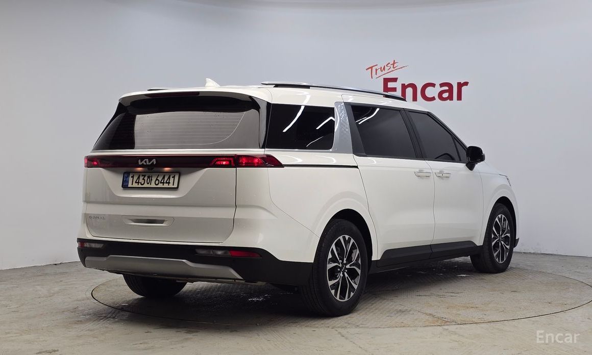  Kia Canival