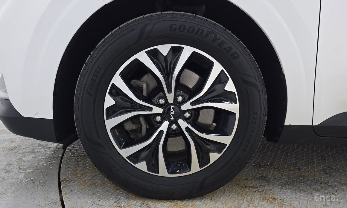  Kia Canival