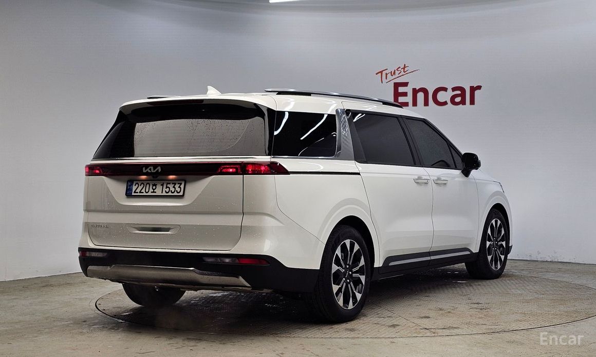  Kia Canival