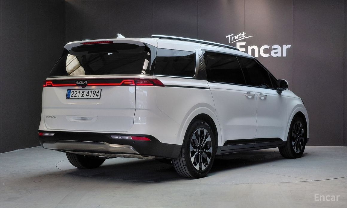  Kia Canival