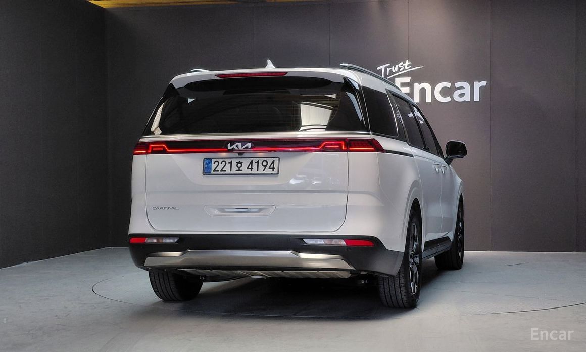  Kia Canival