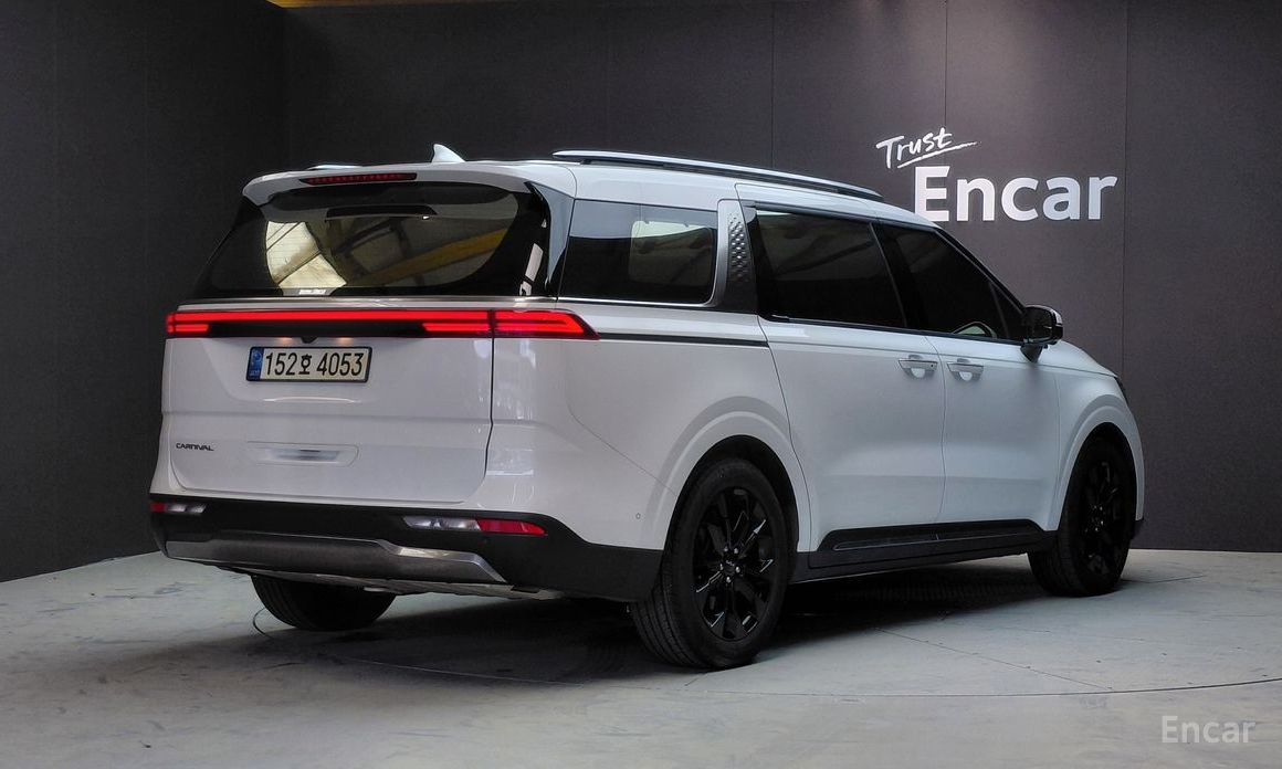  Kia Canival