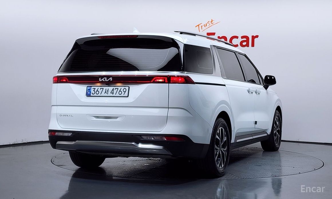  Kia Canival