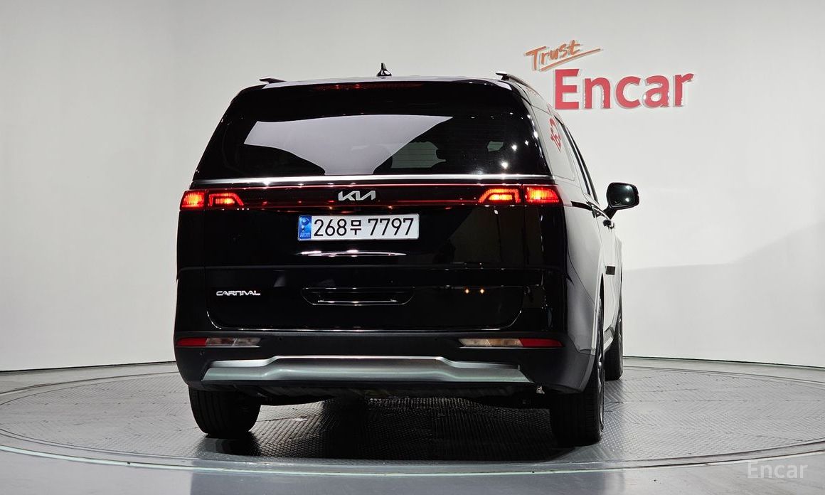  Kia Canival