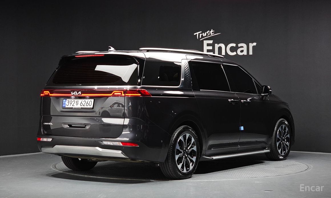  Kia Canival