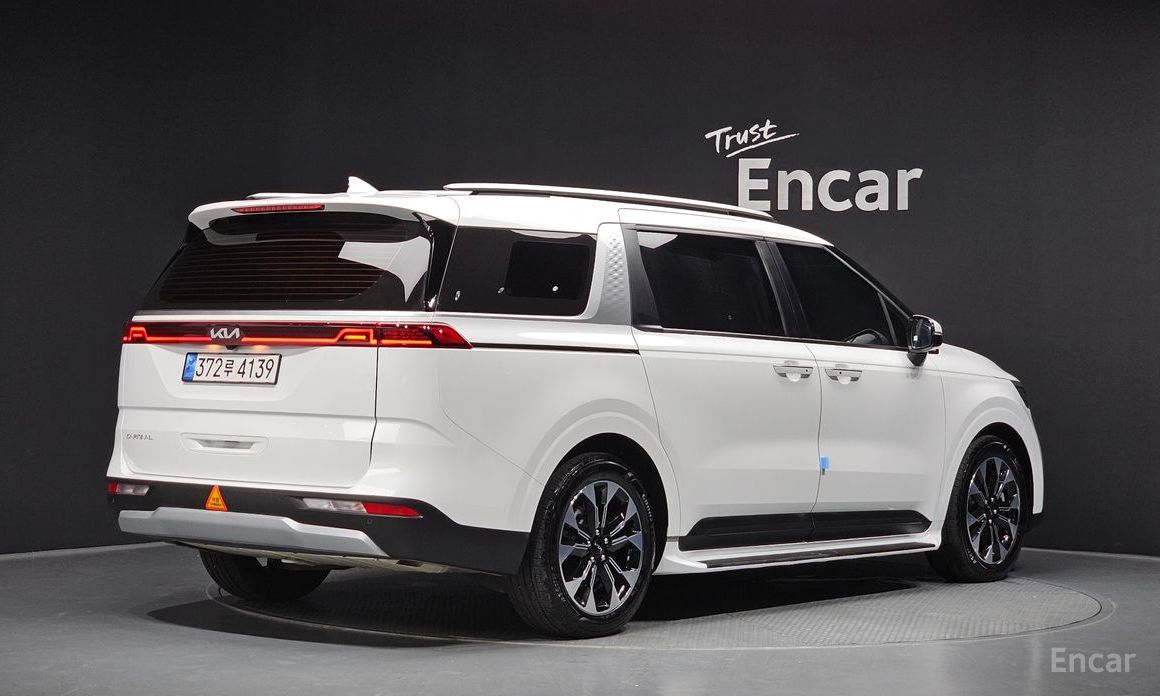  Kia Canival