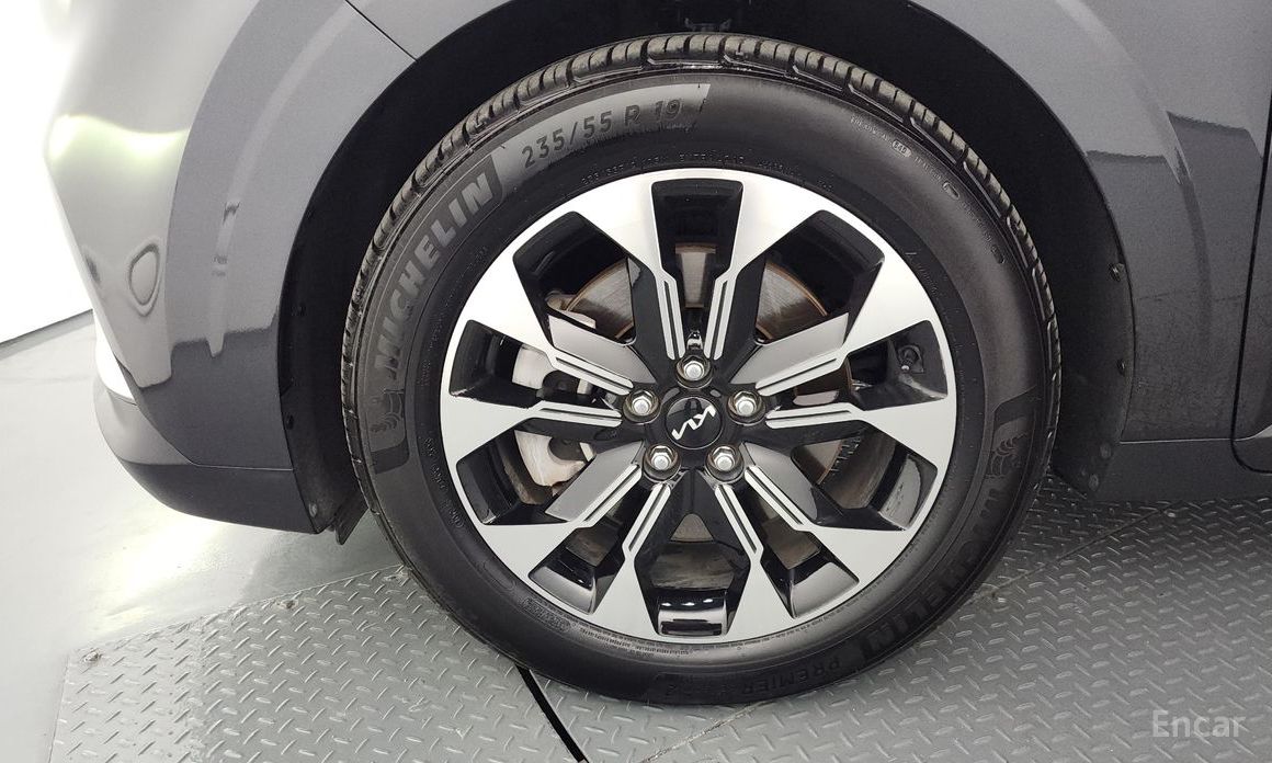  Kia Canival