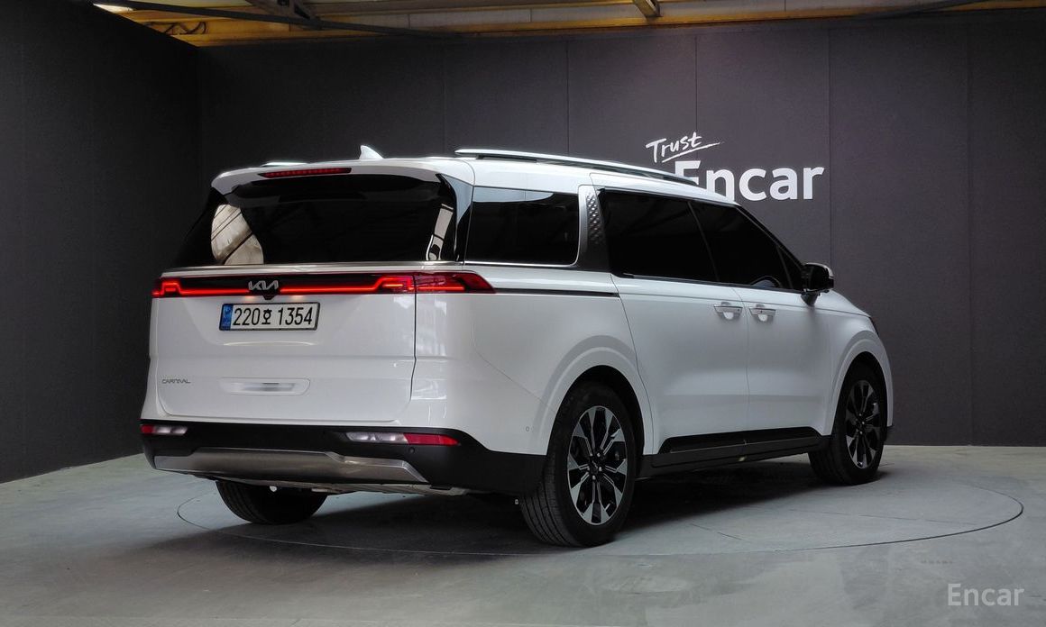  Kia Canival