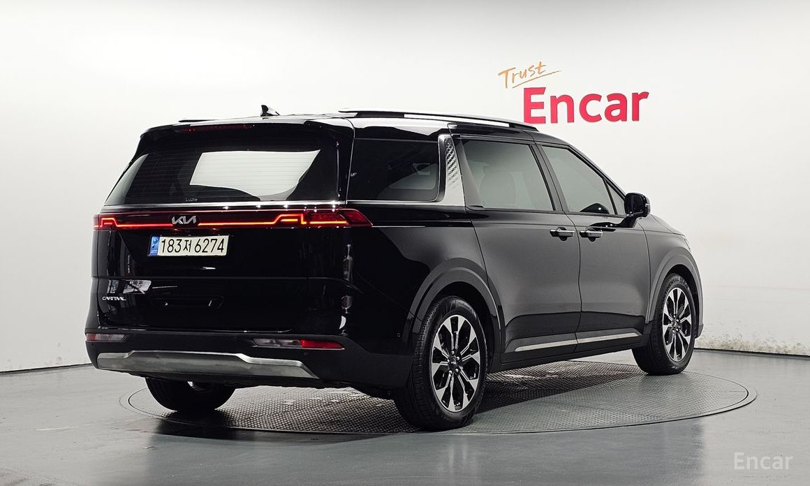  Kia Canival