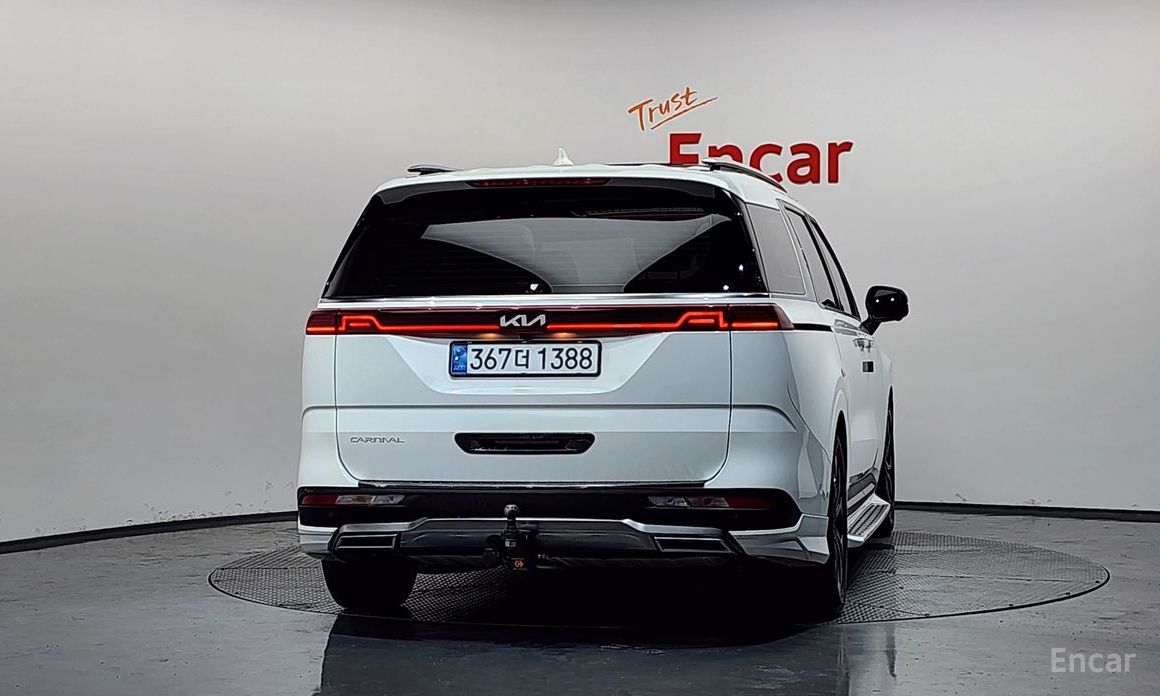  Kia Canival