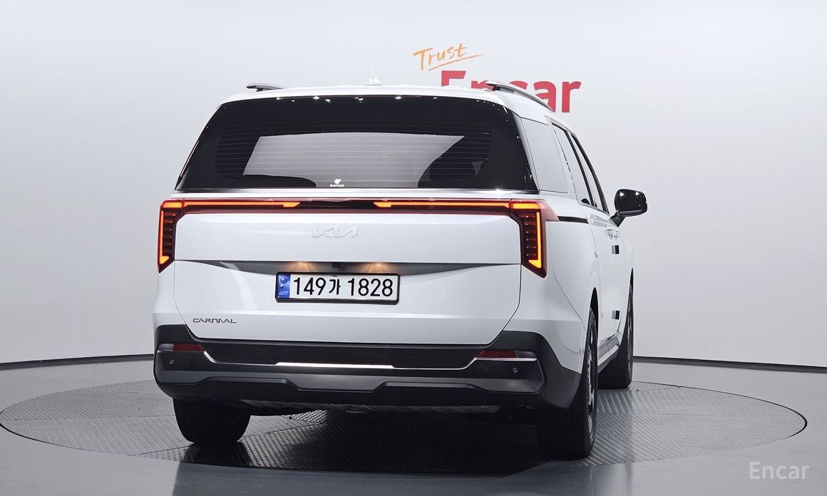  Kia Canival
