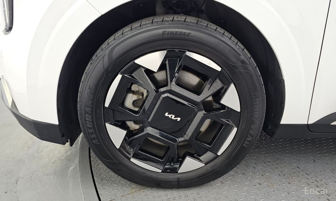  Kia Canival