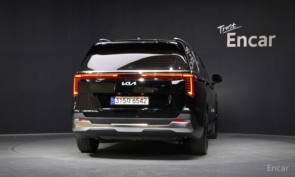  Kia Canival