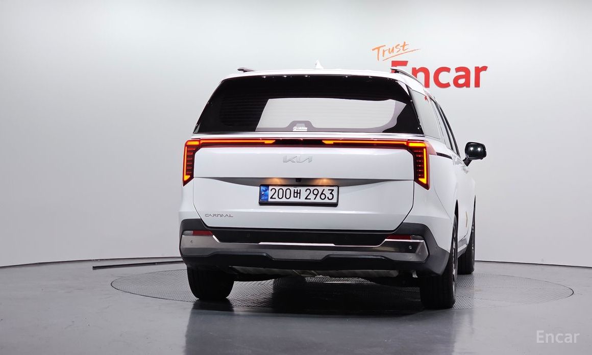  Kia Canival