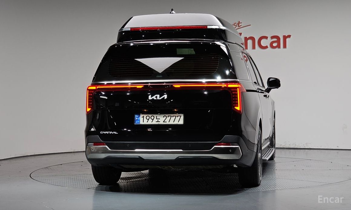  Kia Canival