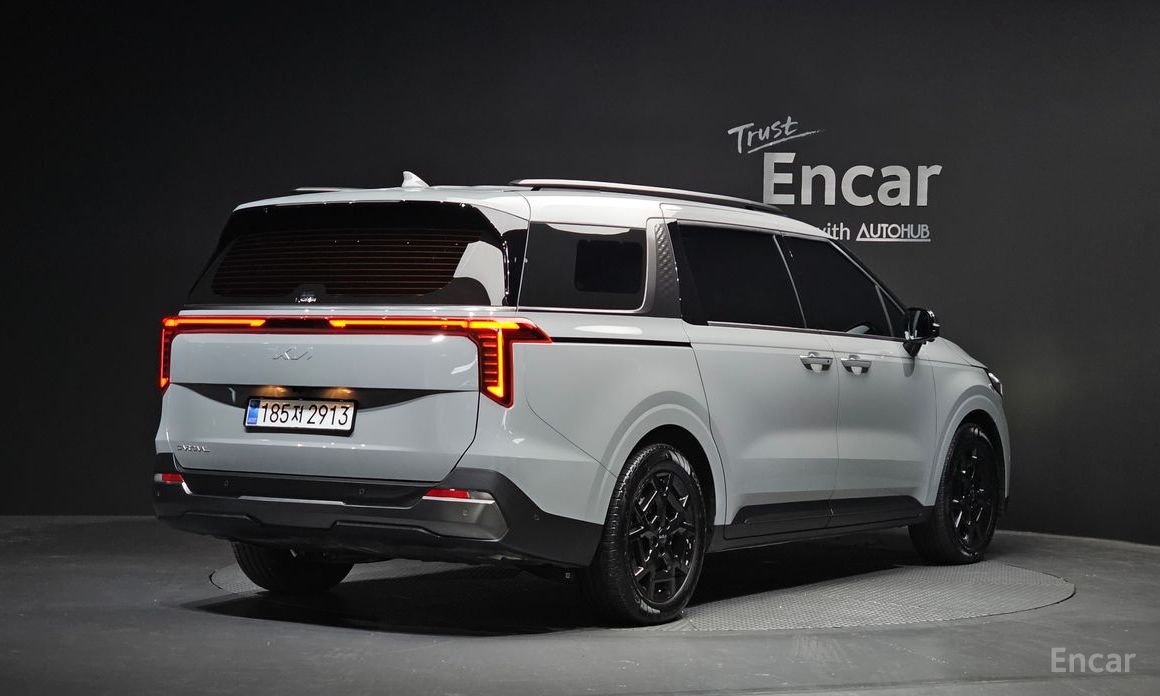  Kia Canival