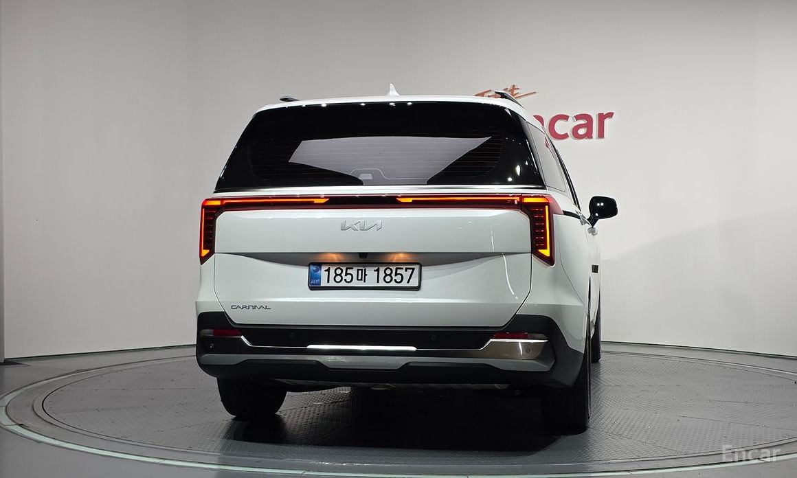  Kia Canival