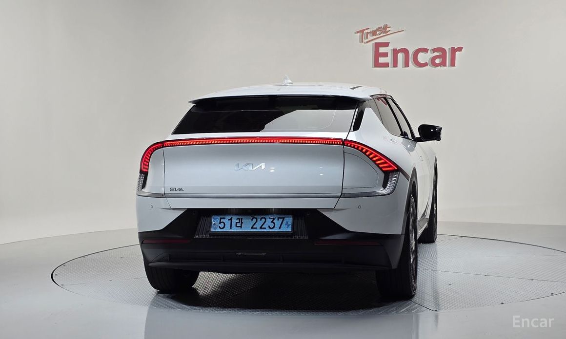  Kia EV6