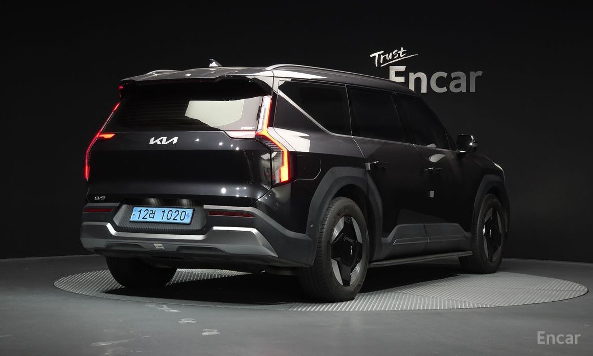 Kia EV9