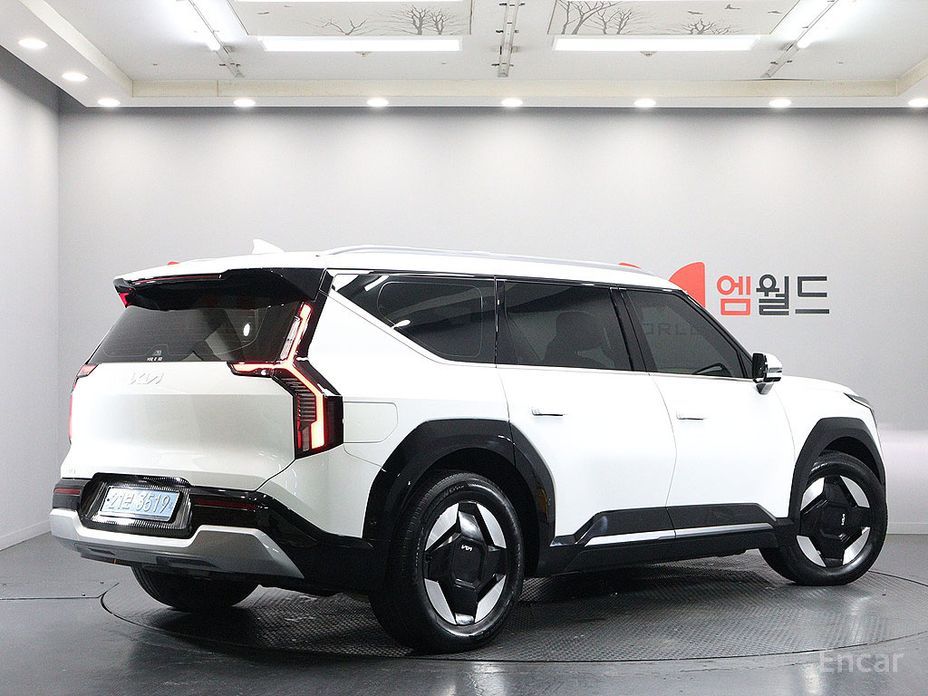  Kia EV9