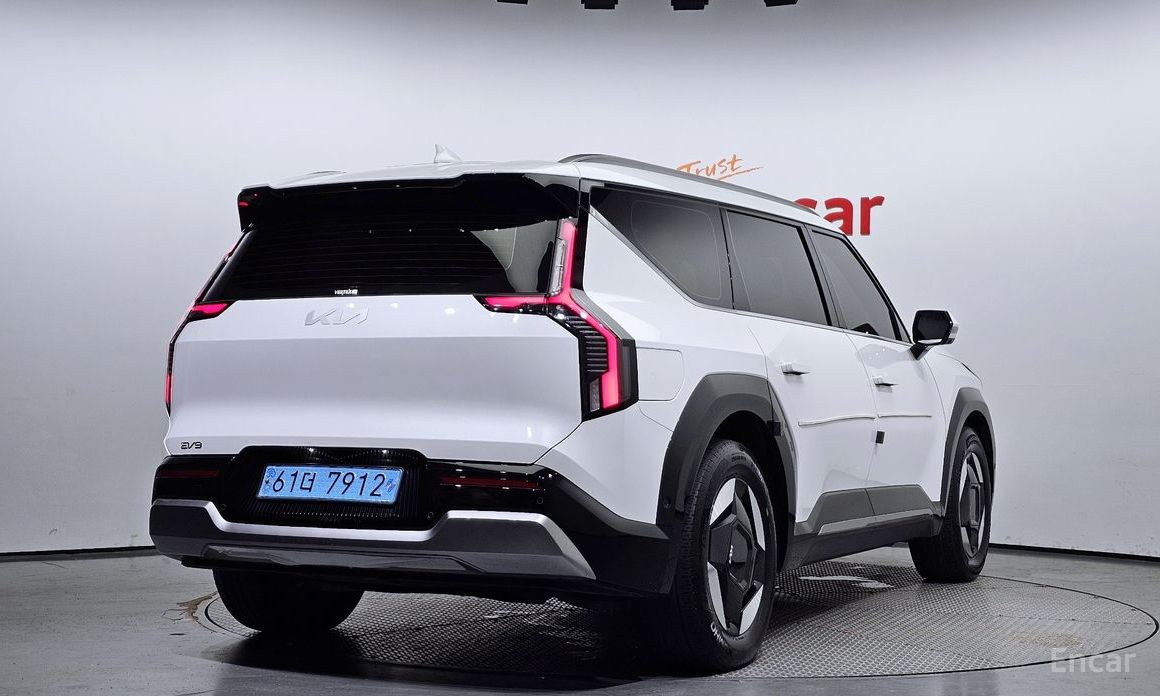  Kia EV9