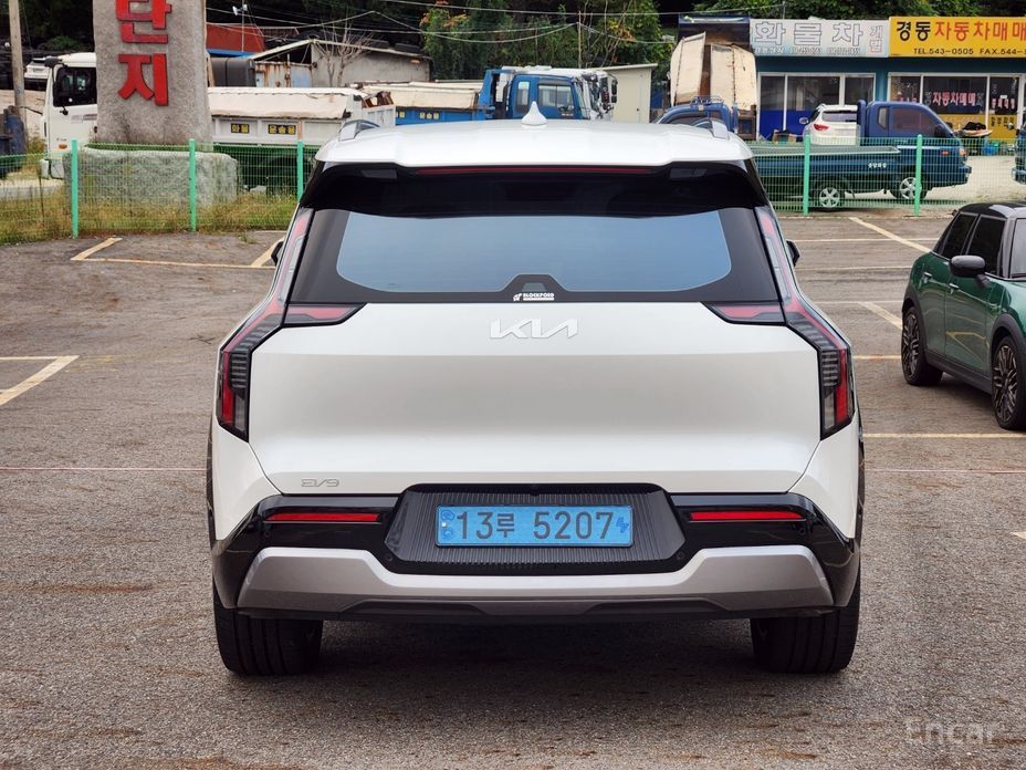  Kia EV9