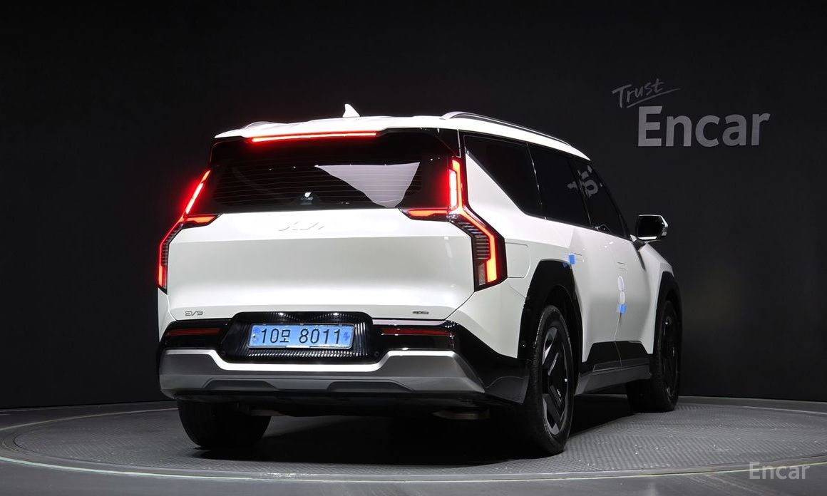  Kia EV9