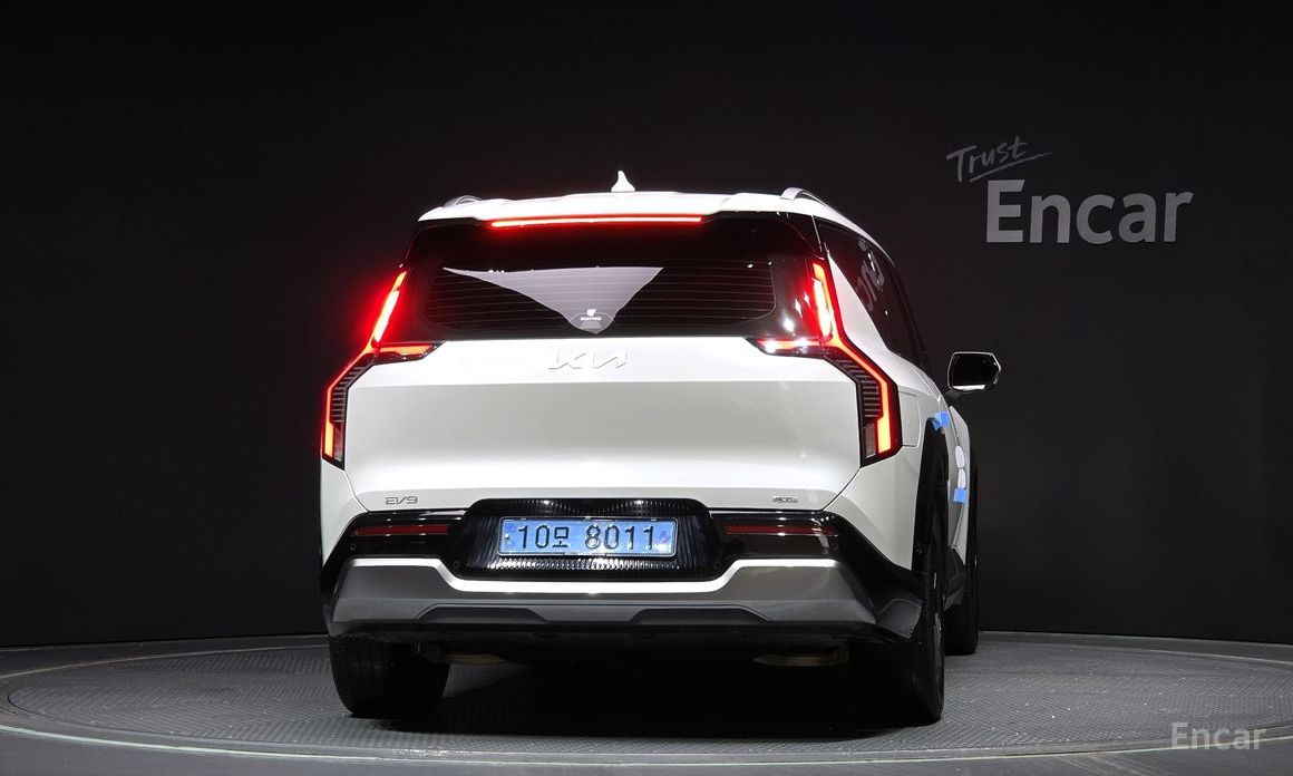  Kia EV9