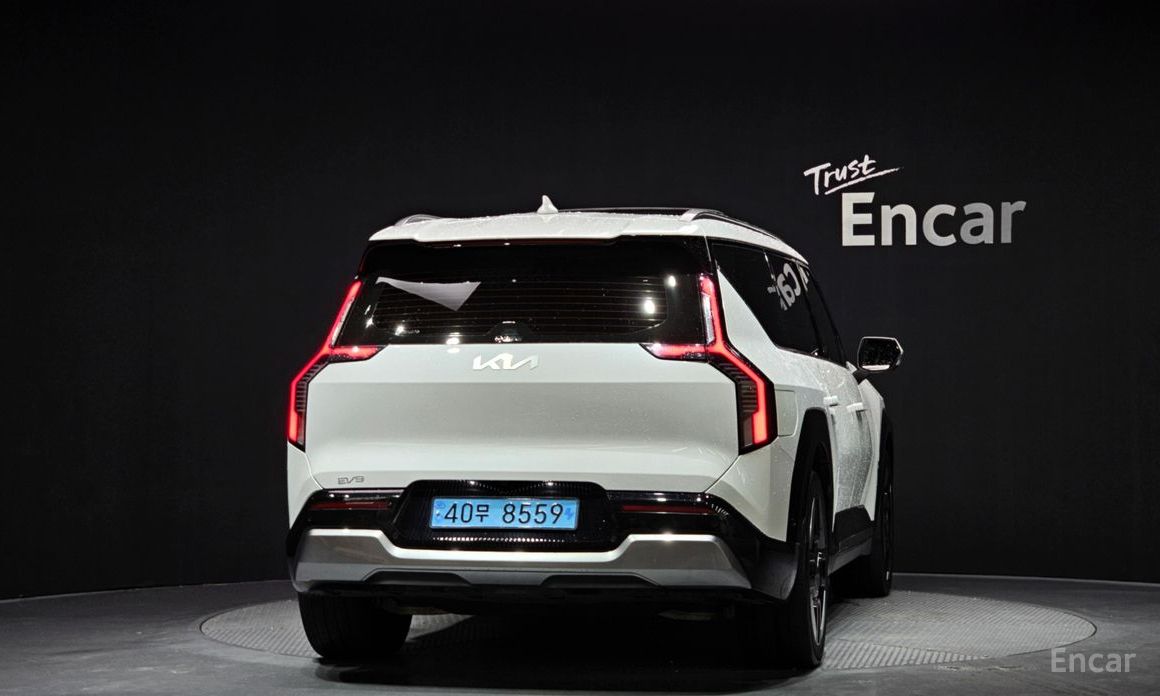  Kia EV9