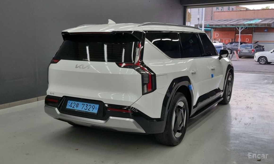  Kia EV9