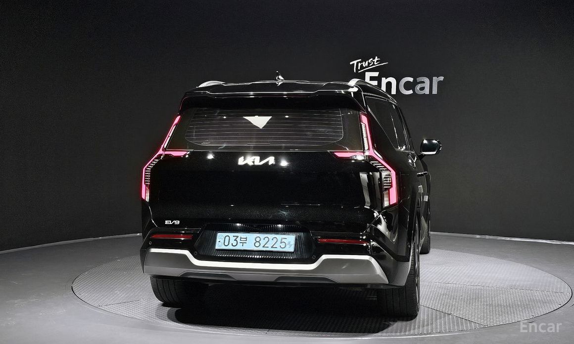  Kia EV9