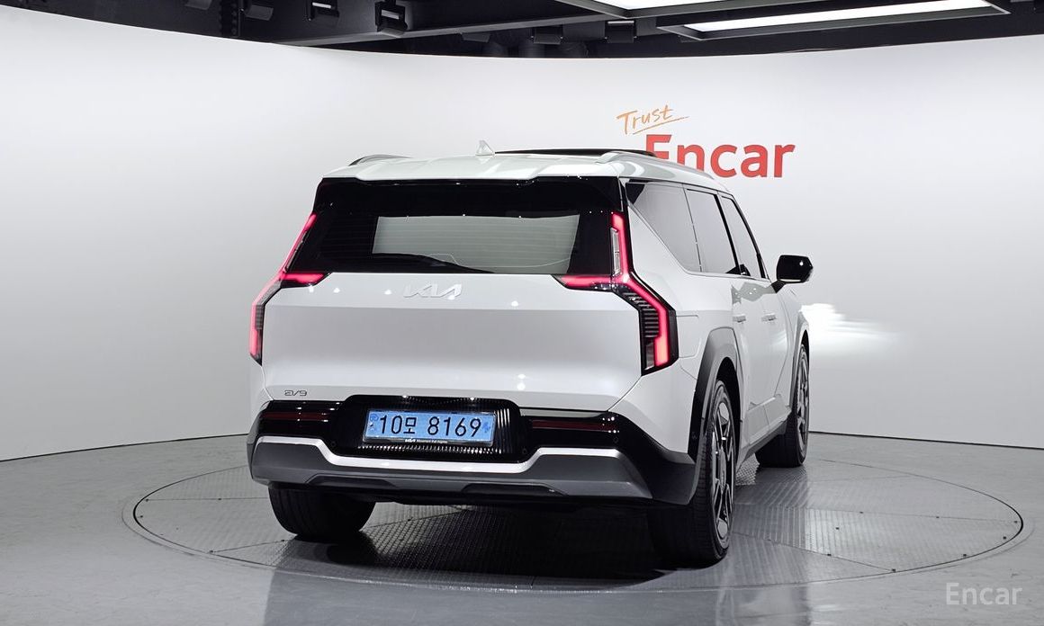  Kia EV9