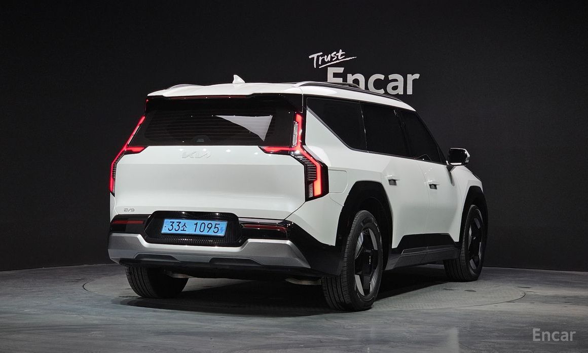  Kia EV9