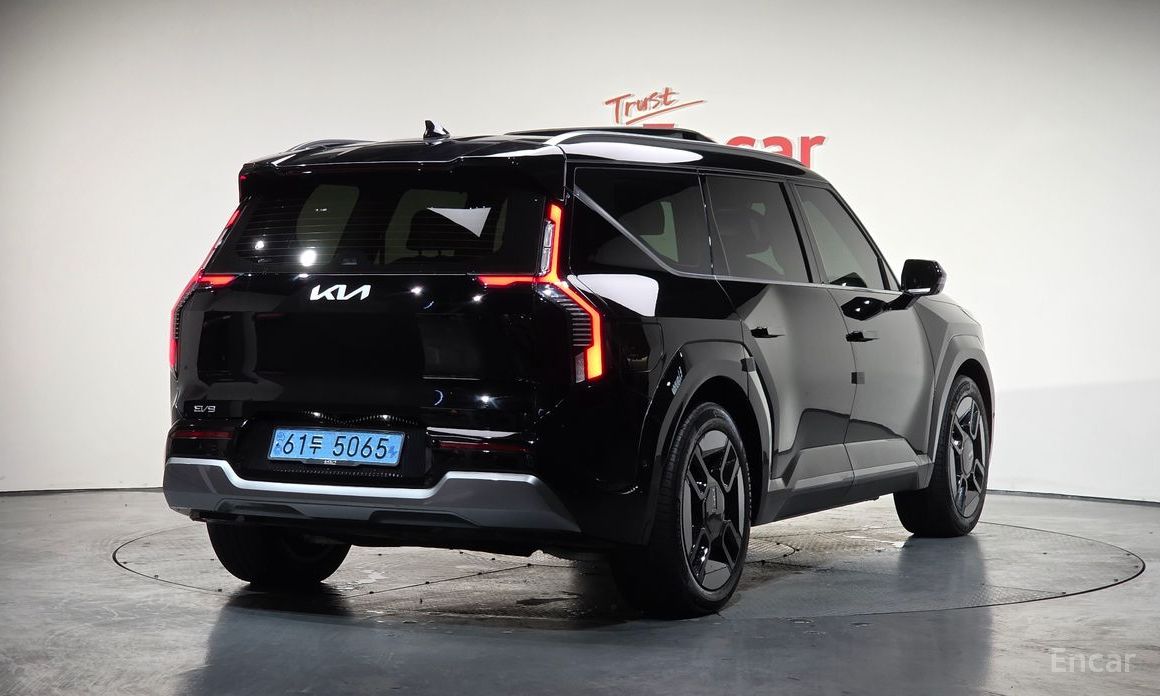  Kia EV9