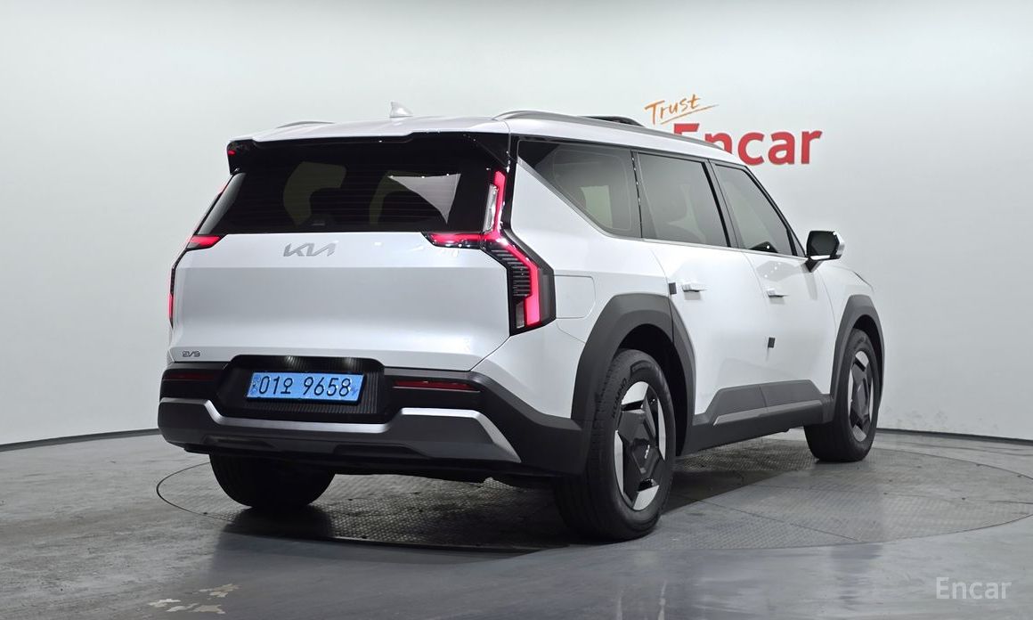  Kia EV9