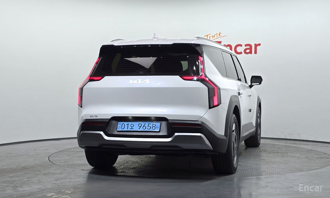 Kia EV9