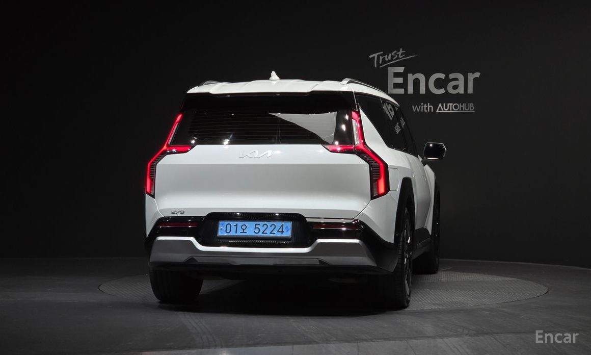  Kia EV9